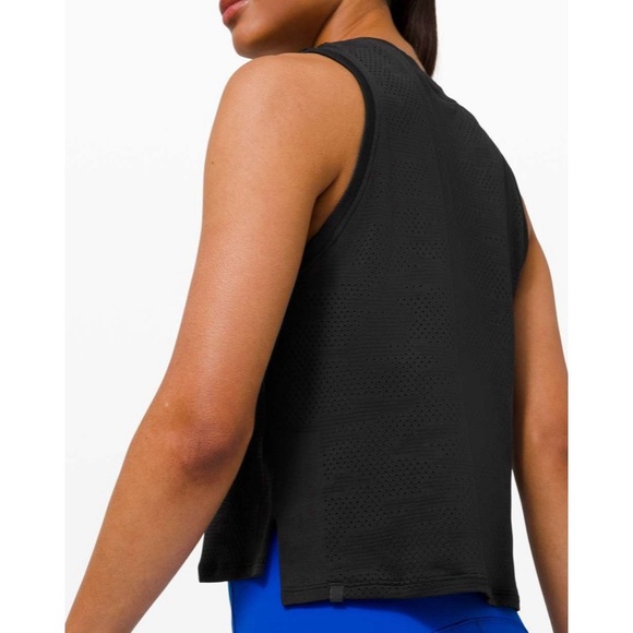 Lululemon Camo Train to Be Tank - Picture 2 of 4